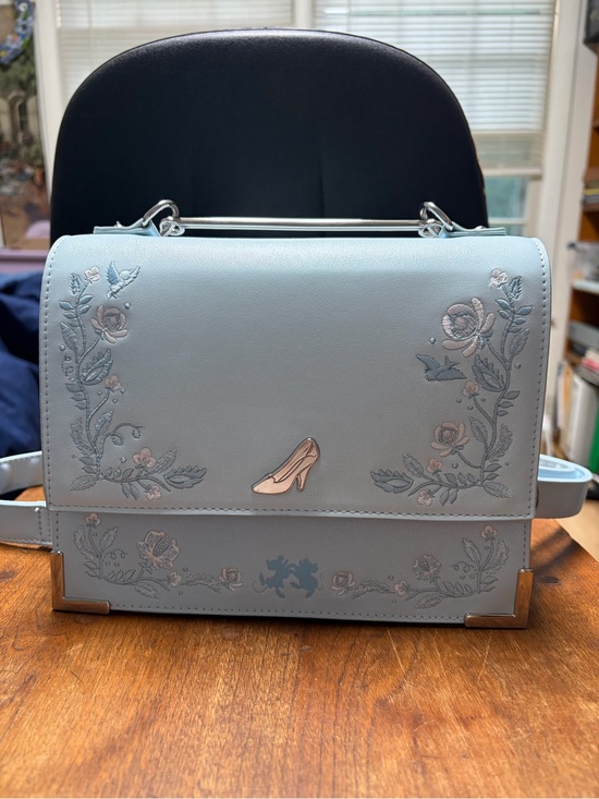 Disney Handbags - Loungefly Cinderella Crossbody purse